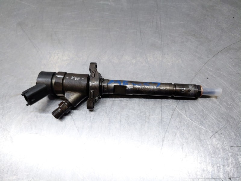 Recambio de inyector para citroën berlingo standard referencia OEM IAM 0445110188  