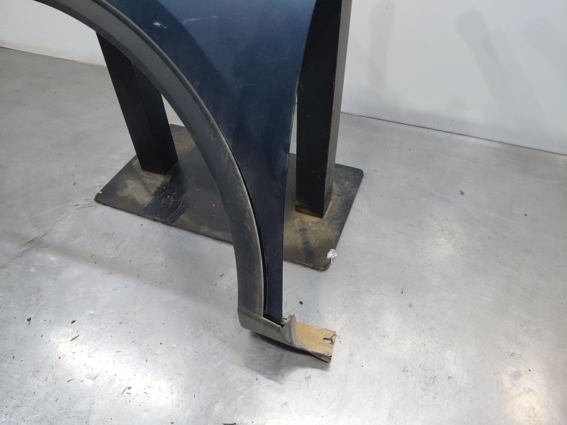 Recambio de aleta delantera izquierda para ford kuga ecoblue referencia OEM IAM   