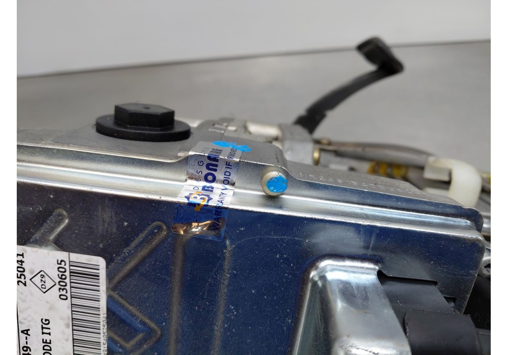 Recambio de columna direccion para renault megane ii coupé-cabriolet (em0/1_) 1.9 dci referencia OEM IAM 8200795910  