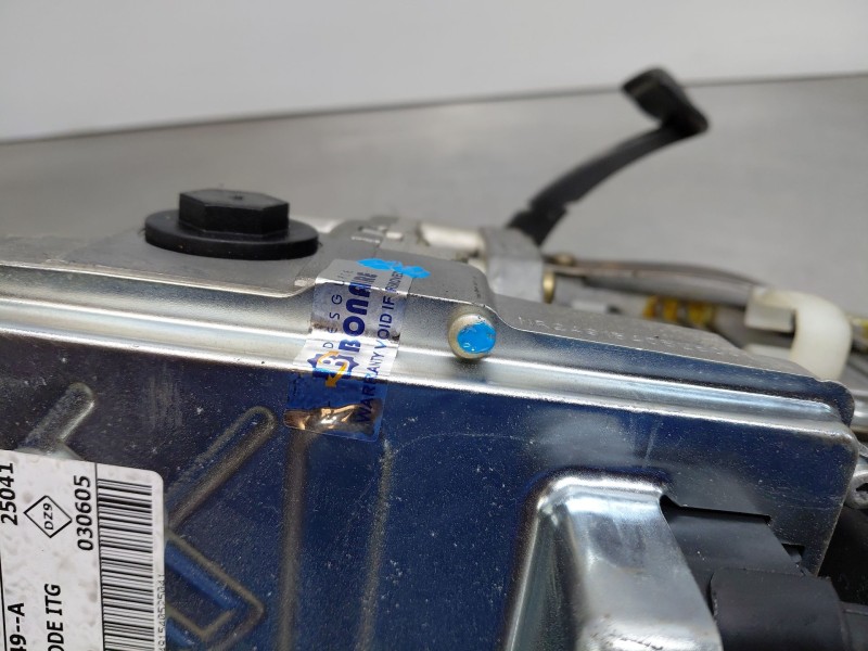 Recambio de columna direccion para renault megane ii coupé-cabriolet (em0/1_) 1.9 dci referencia OEM IAM 8200795910  