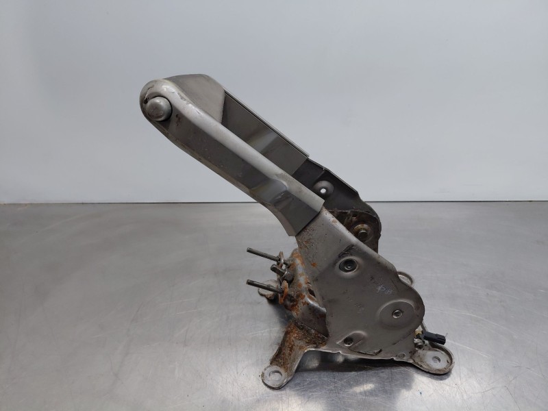 Recambio de palanca freno de mano para renault megane ii coupé-cabriolet (em0/1_) 1.9 dci referencia OEM IAM 8200273005  