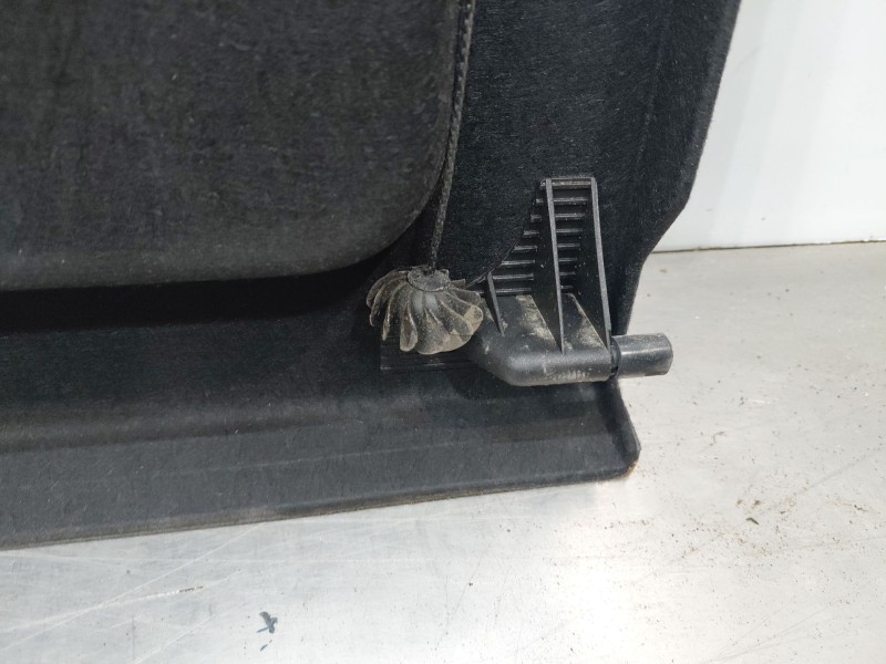 Recambio de bandeja trasera para volkswagen t-cross advance referencia OEM IAM   