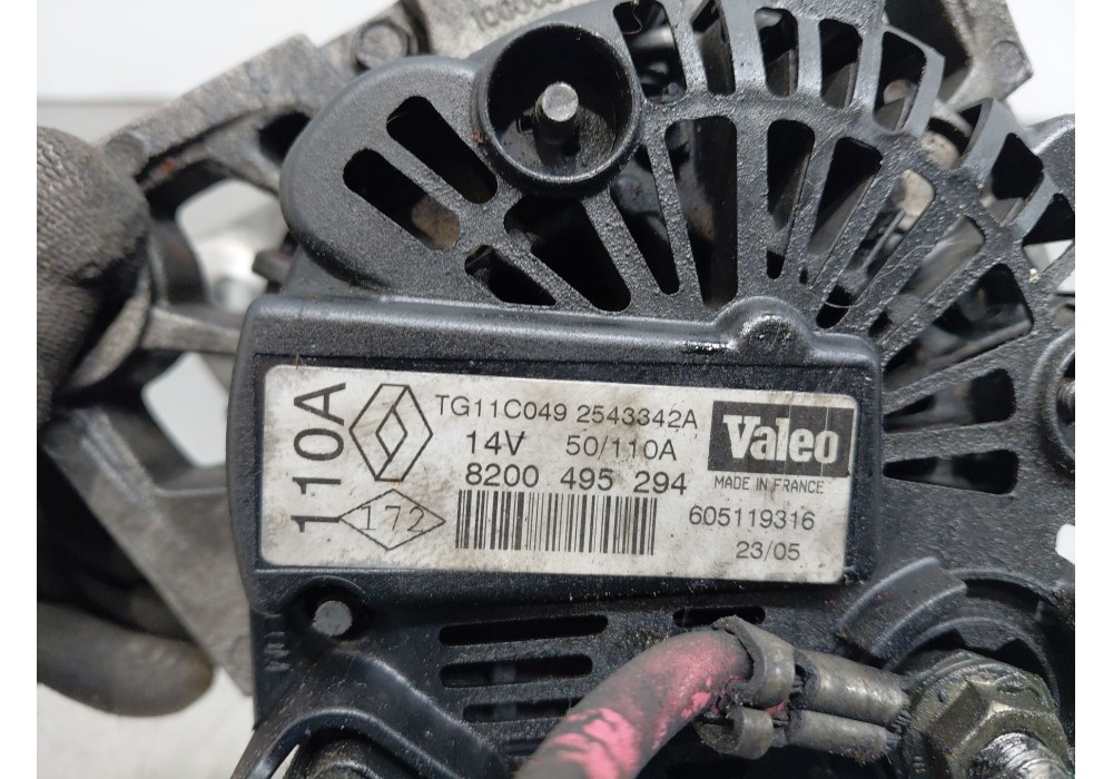 Recambio de alternador para renault megane ii coupé-cabriolet (em0/1_) 1.9 dci referencia OEM IAM 8200667610  