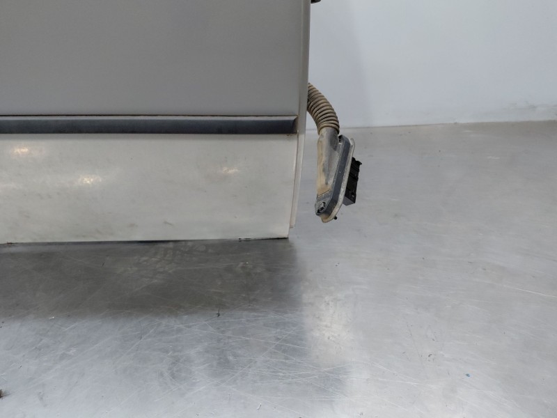 Recambio de puerta trasera derecha para bmw x5 (e70) xdrive 30 d referencia OEM IAM   