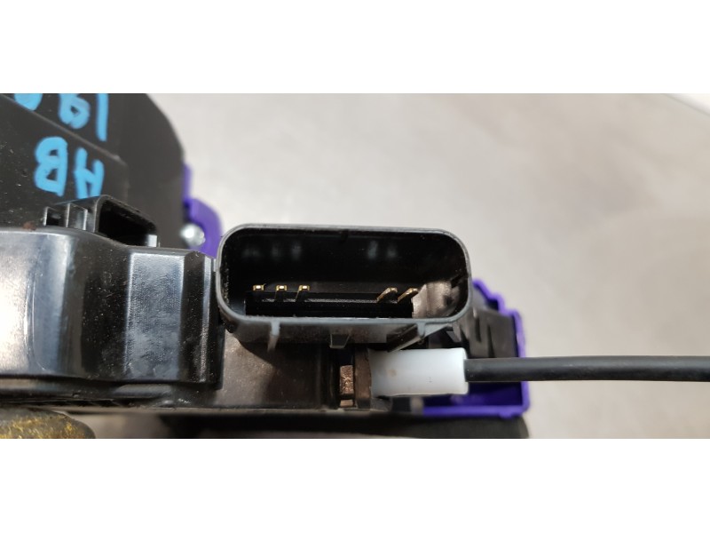 Recambio de cerradura puerta trasera derecha para kia carens ( ) concept referencia OEM IAM 81420A4030  