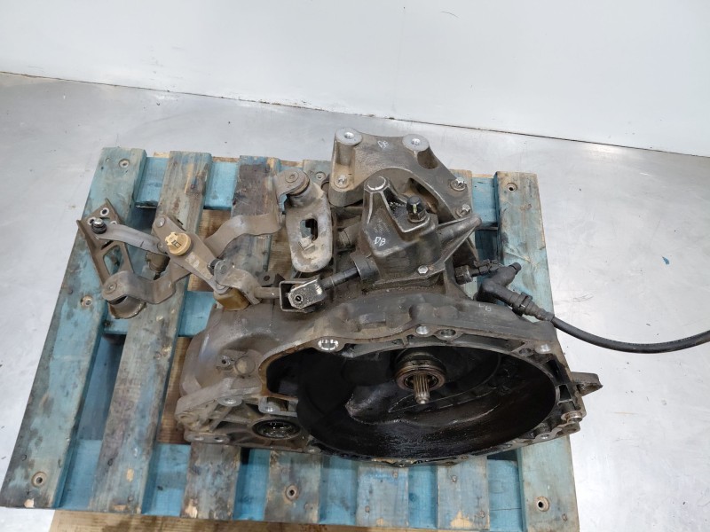 Recambio de caja cambios para opel corsa e design referencia OEM IAM 5700646  