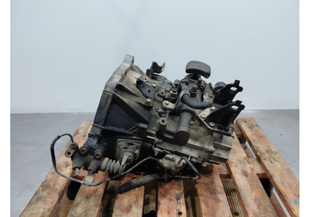 Recambio de caja cambios para toyota corolla (_e12_) 1.4 d (nde120_) referencia OEM IAM   