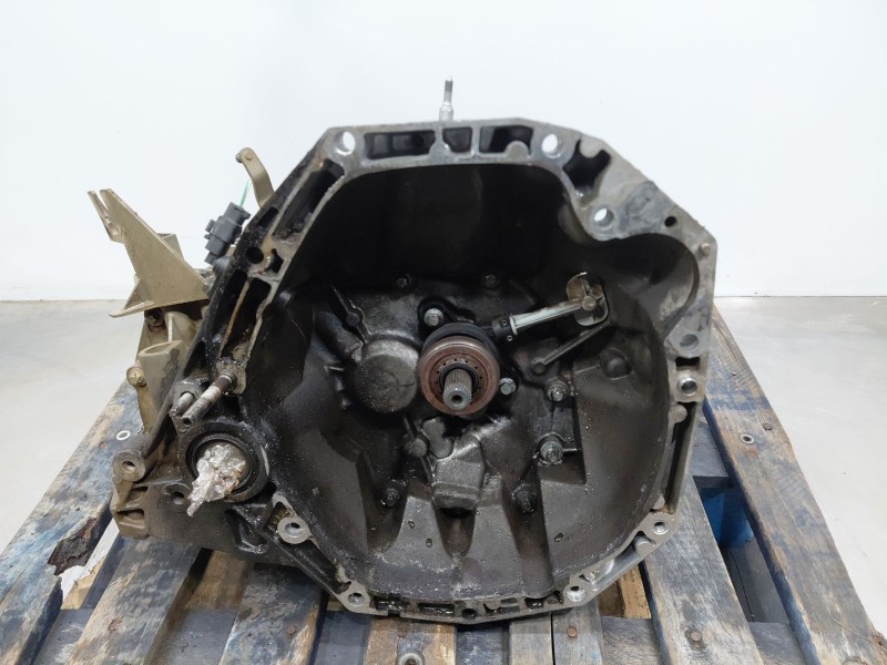 Recambio de caja cambios para renault kangoo combi referencia OEM IAM JR5156  