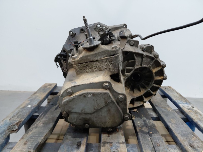 Recambio de caja cambios para citroën c4 grand picasso sx referencia OEM IAM 20DS22  