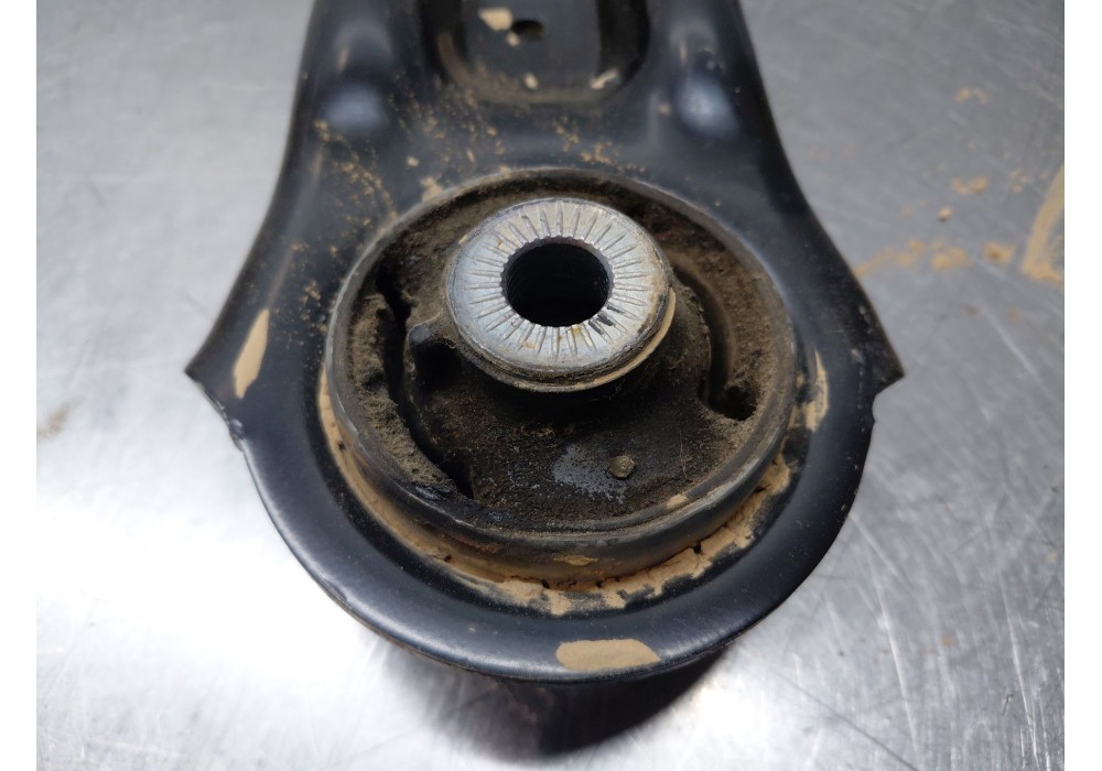 Recambio de brazo suspension inferior delantero derecho para audi q3 sportback (f3n) s line referencia OEM IAM   