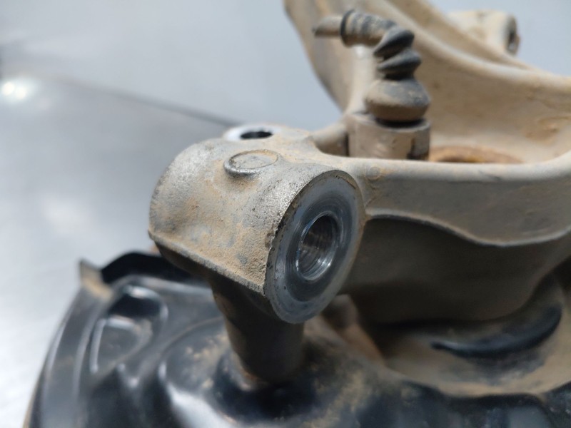 Recambio de mangueta trasera izquierda para audi q3 sportback (f3n) s line referencia OEM IAM   