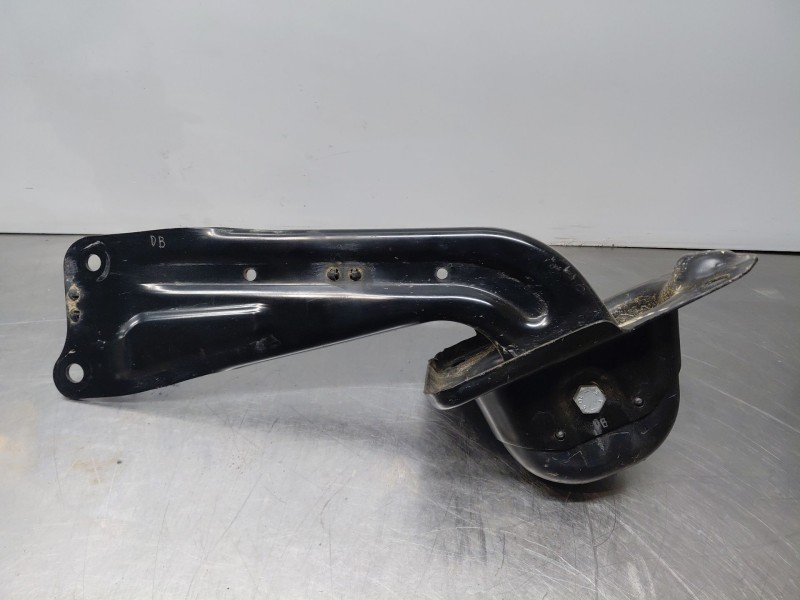 Recambio de brazo suspension inferior trasero izquierdo para audi q3 sportback (f3n) s line referencia OEM IAM   