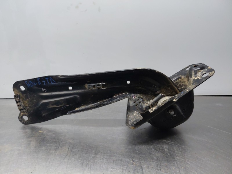 Recambio de brazo suspension inferior trasero derecho para audi q3 sportback (f3n) s line referencia OEM IAM   