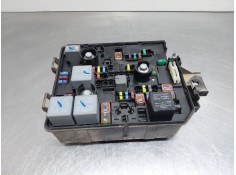 Recambio de caja reles / fusibles para opel corsa e design referencia OEM IAM   