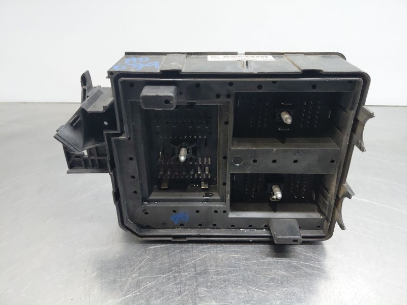 Recambio de caja reles / fusibles para opel corsa e design referencia OEM IAM   