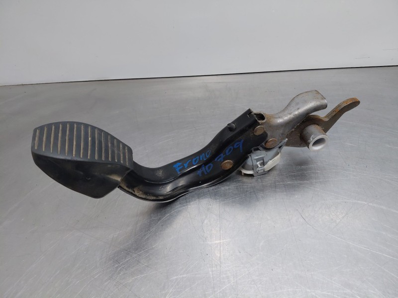 Recambio de pedal freno para opel corsa e design referencia OEM IAM   