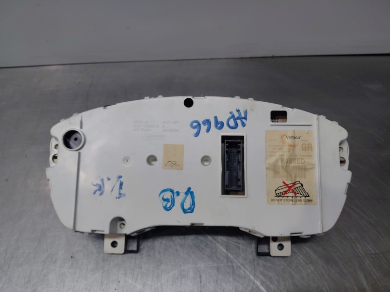 Recambio de cuadro instrumentos para ford focus berlina (cap) ghia referencia OEM IAM   