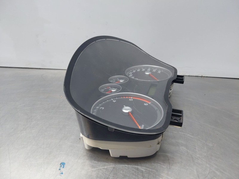 Recambio de cuadro instrumentos para ford focus berlina (cap) ghia referencia OEM IAM   