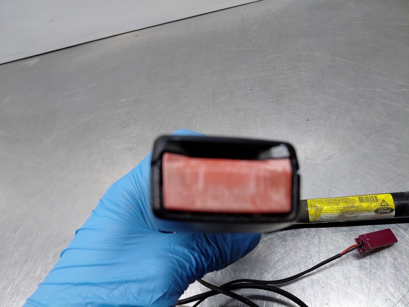 Recambio de pretensor airbag izquierdo para ford focus berlina (cap) ghia referencia OEM IAM   