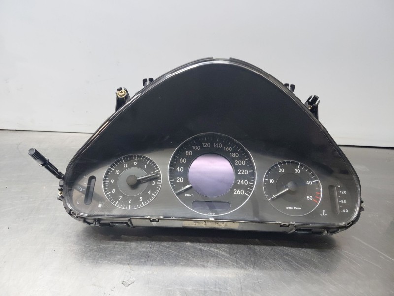 Recambio de cuadro instrumentos para mercedes-benz clase e (w211) berlina 220 referencia OEM IAM   