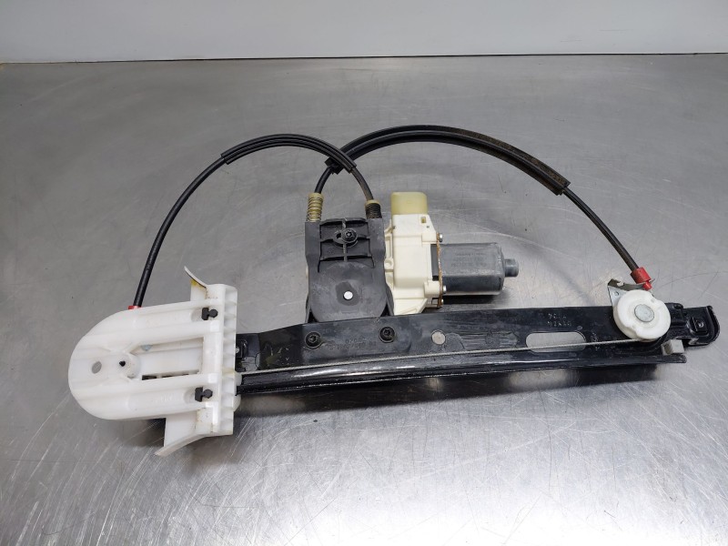 Recambio de elevalunas trasero derecho para ford mondeo ber. (ca2) referencia OEM IAM   