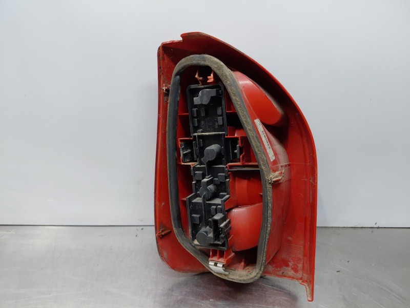 Recambio de piloto trasero derecho para citroën xsara picasso (n68) 1.6 16v referencia OEM IAM   