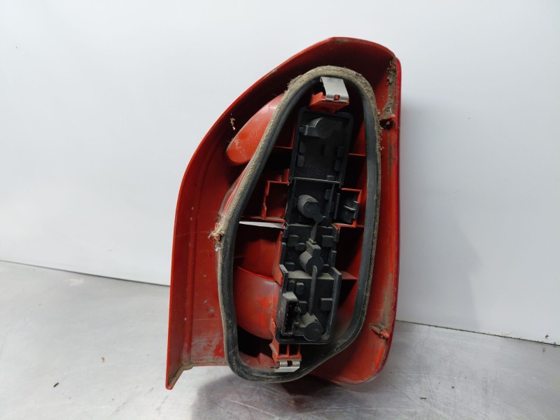 Recambio de piloto trasero izquierdo para citroën xsara picasso (n68) 1.6 16v referencia OEM IAM   