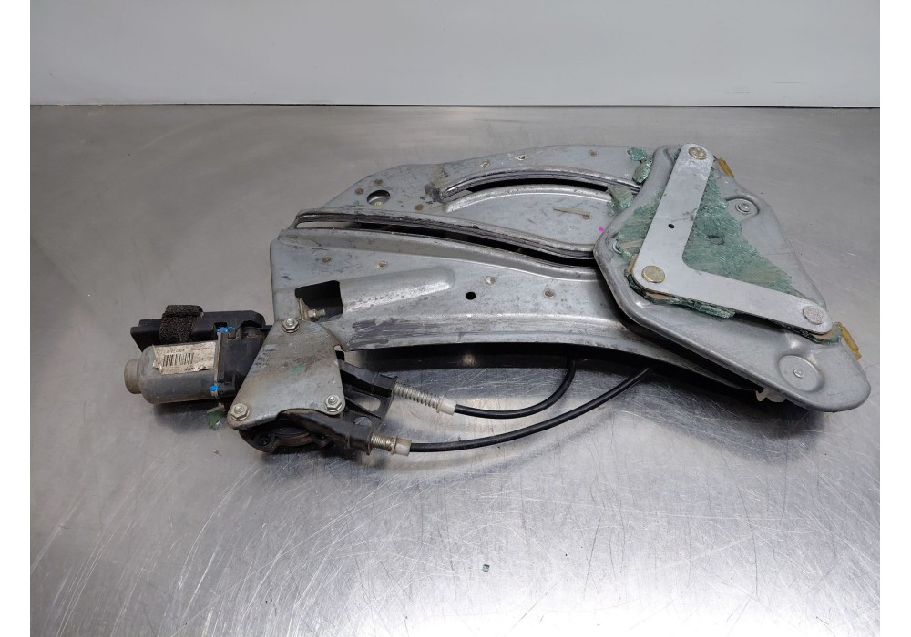 Recambio de elevalunas trasero derecho para renault megane ii coupé-cabriolet (em0/1_) 1.9 dci referencia OEM IAM   