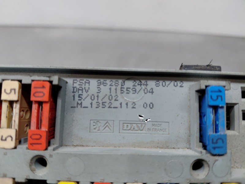 Recambio de caja reles / fusibles para citroën xsara picasso (n68) 1.6 16v referencia OEM IAM   