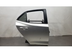 Recambio de puerta trasera derecha para toyota corolla (e21) hybrid active referencia OEM IAM 6700302540  