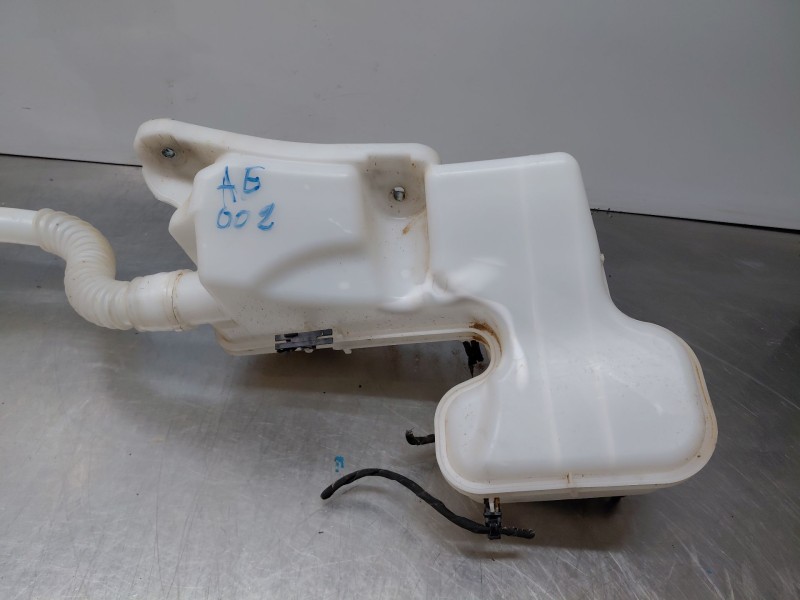 Recambio de deposito limpia para volkswagen t-cross advance referencia OEM IAM   