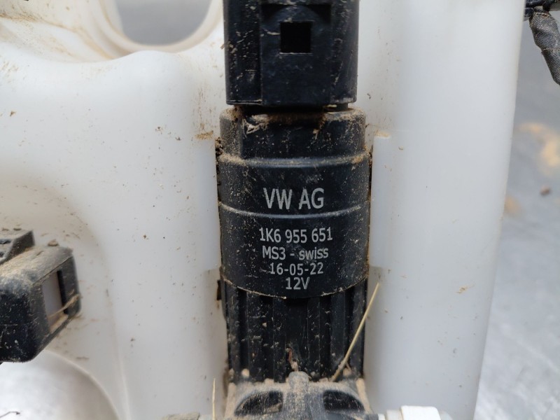 Recambio de deposito limpia para volkswagen t-cross advance referencia OEM IAM   