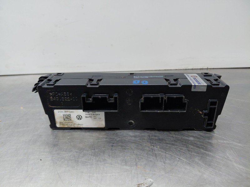 Recambio de mando climatizador para volkswagen t-cross advance referencia OEM IAM   