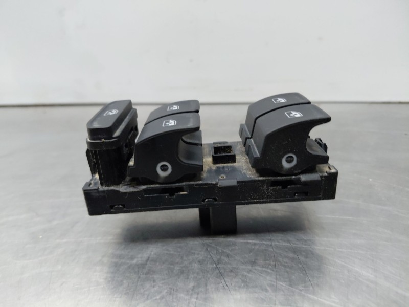 Recambio de mando elevalunas delantero izquierdo para volkswagen t-cross advance referencia OEM IAM   