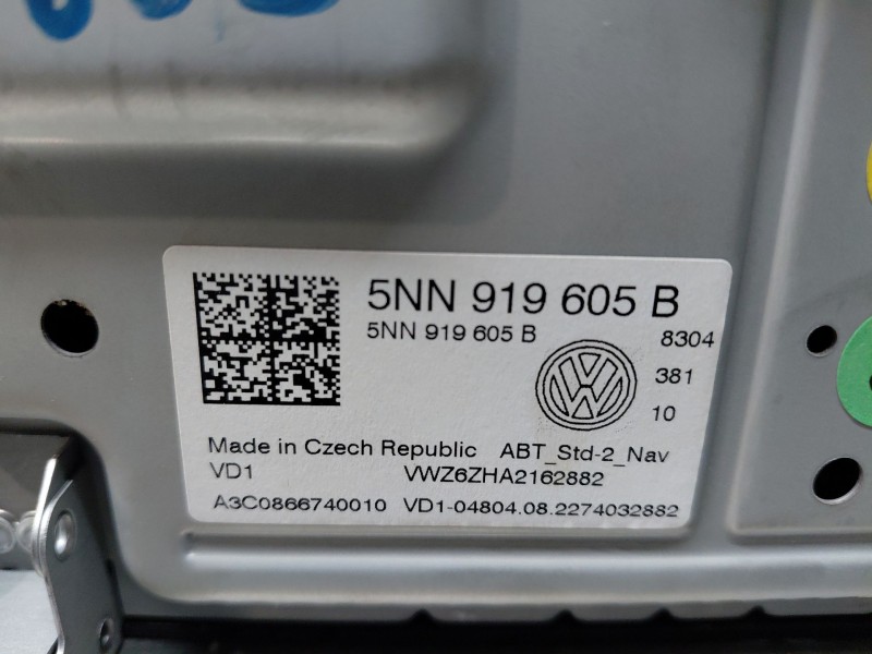 Recambio de pantalla multifuncion para volkswagen t-cross advance referencia OEM IAM   