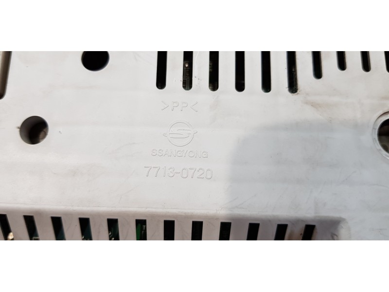 Recambio de cuadro instrumentos para ssangyong rexton rx 270 plus / 270 xdi plus referencia OEM IAM 8022008202   Recambio de cuadro instrumentos para ssangyong rexton rx 270 plus / 270 xdi plus referencia OEM IAM 8022008202