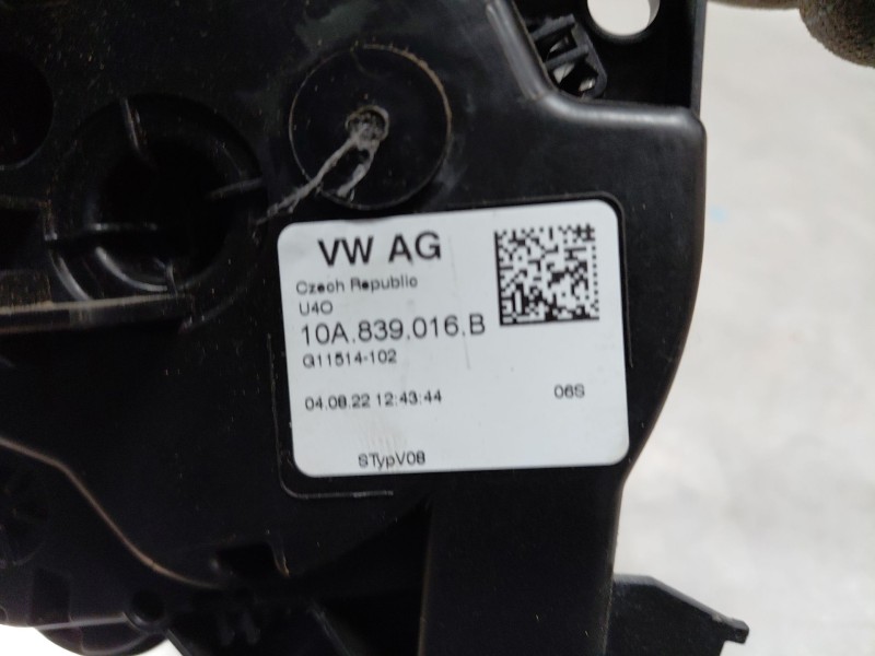 Recambio de cerradura puerta trasera derecha para volkswagen t-cross advance referencia OEM IAM   