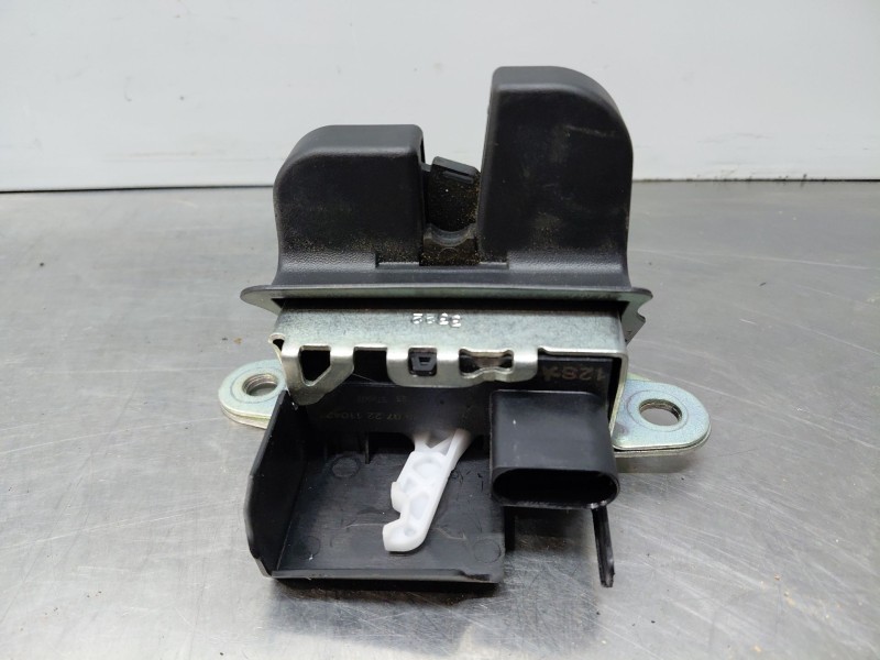 Recambio de cerradura maletero / porton para volkswagen t-cross advance referencia OEM IAM   