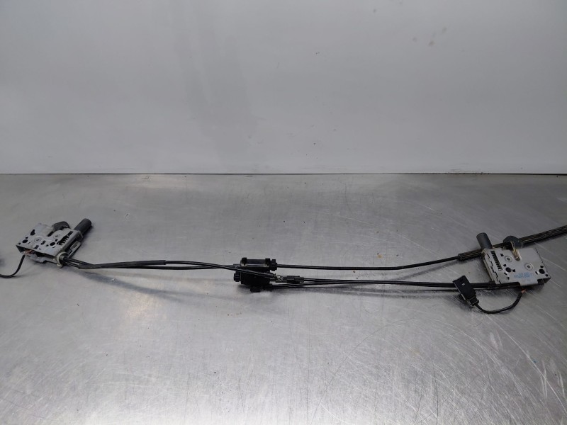 Recambio de cerradura capot para audi q3 sportback (f3n) s line referencia OEM IAM   