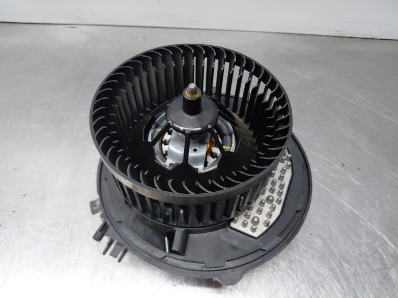 Recambio de motor calefaccion para audi q3 sportback (f3n) s line referencia OEM IAM   