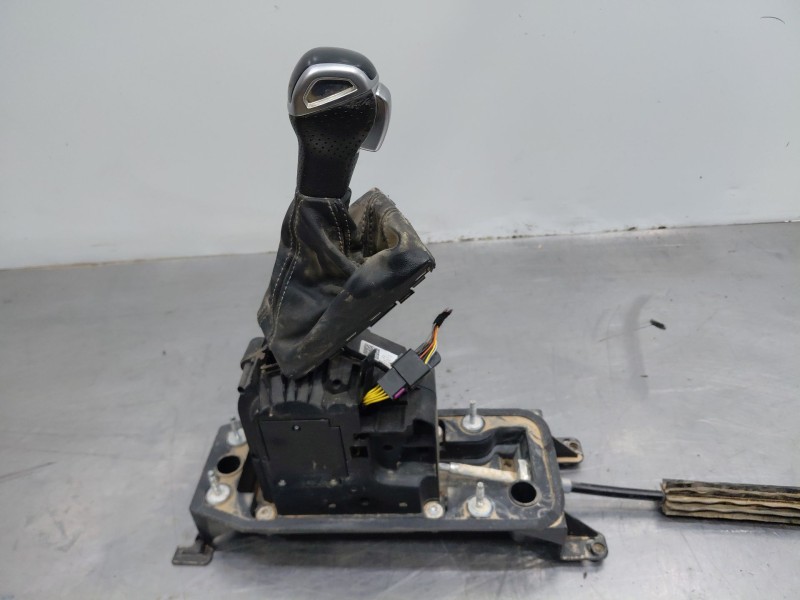 Recambio de palanca cambio para audi q3 sportback (f3n) s line referencia OEM IAM   