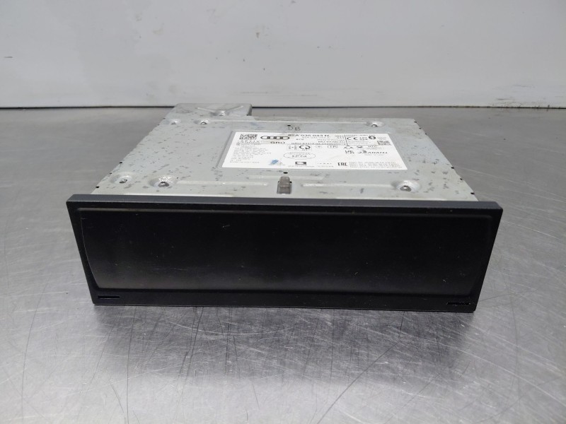Recambio de sistema audio / radio cd para audi q3 sportback (f3n) s line referencia OEM IAM   