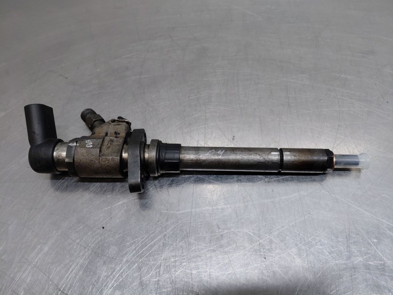 Recambio de inyector para ford mondeo ber. (ca2) referencia OEM IAM   
