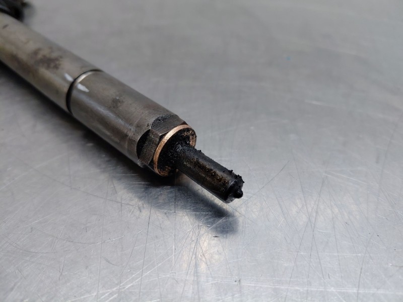 Recambio de inyector para ford mondeo ber. (ca2) referencia OEM IAM   