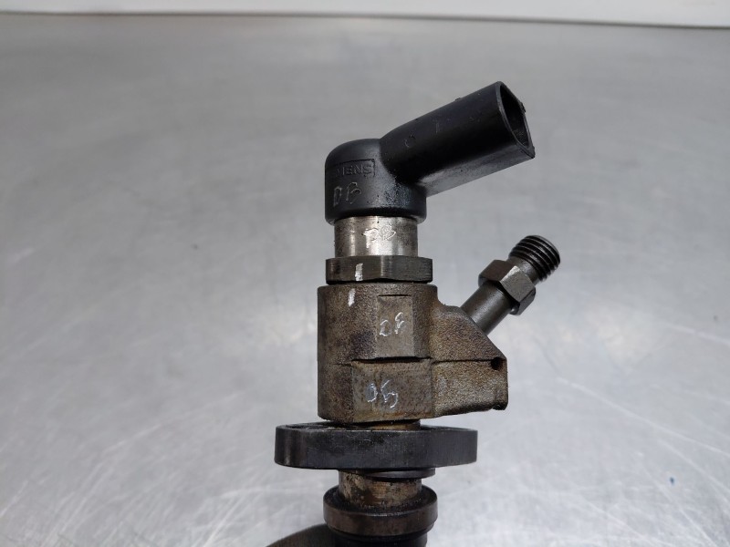 Recambio de inyector para ford mondeo ber. (ca2) referencia OEM IAM   