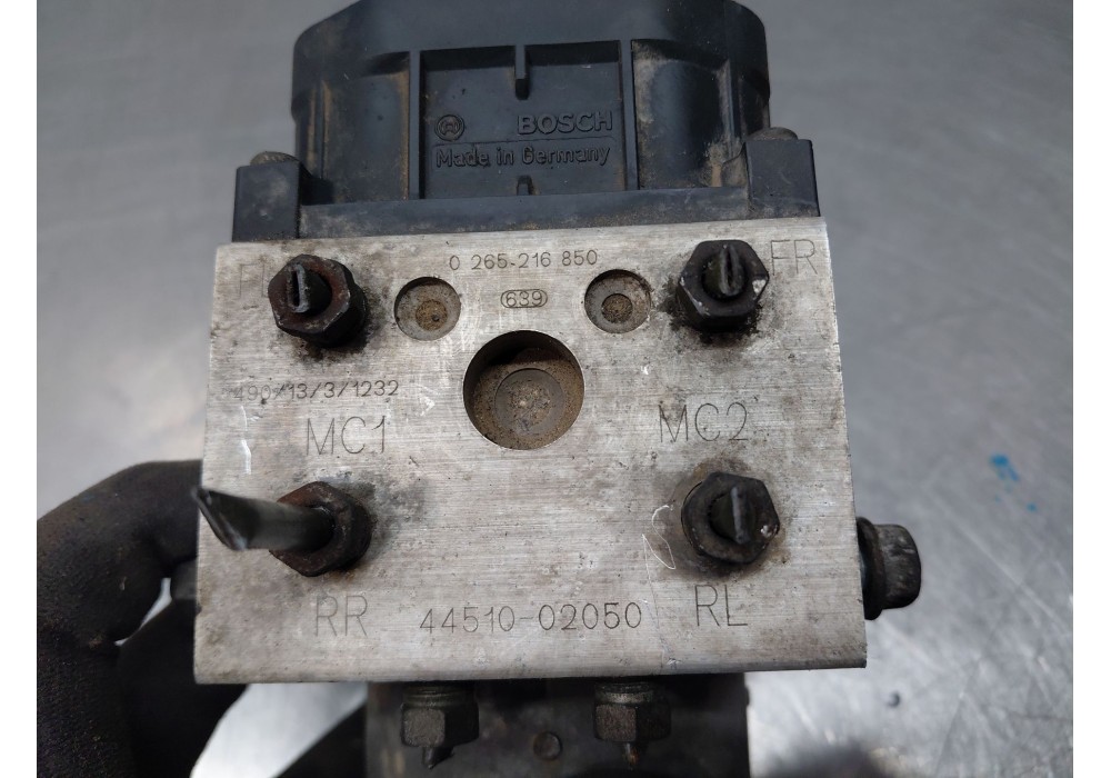 Recambio de abs para toyota corolla (_e12_) 1.4 d (nde120_) referencia OEM IAM   