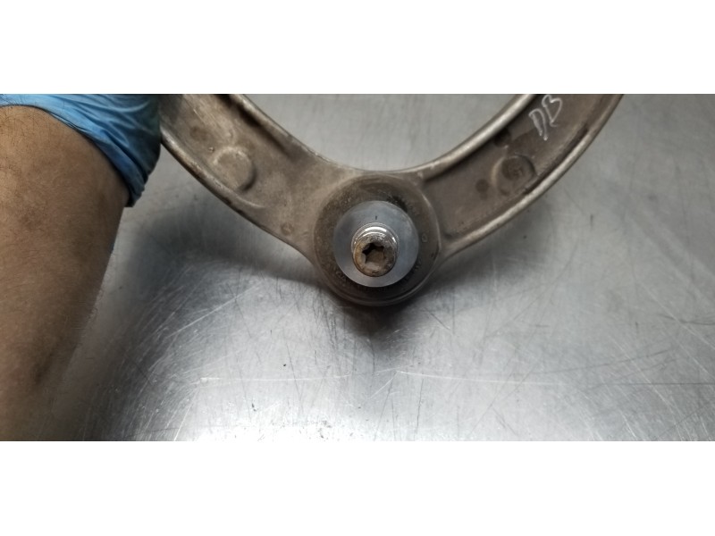 Recambio de brazo suspension superior delantero izquierdo para mercedes clase m (w166) ml 350 bluetec (166.004) referencia OEM I