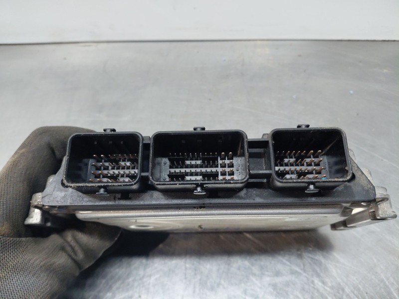 Recambio de centralita motor uce para citroën c4 i (lc_) 1.6 16v referencia OEM IAM   