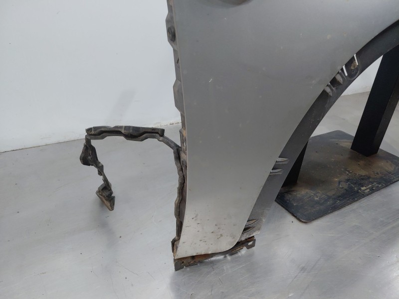 Recambio de aleta delantera derecha para bmw x5 (e70) xdrive 30 d referencia OEM IAM   