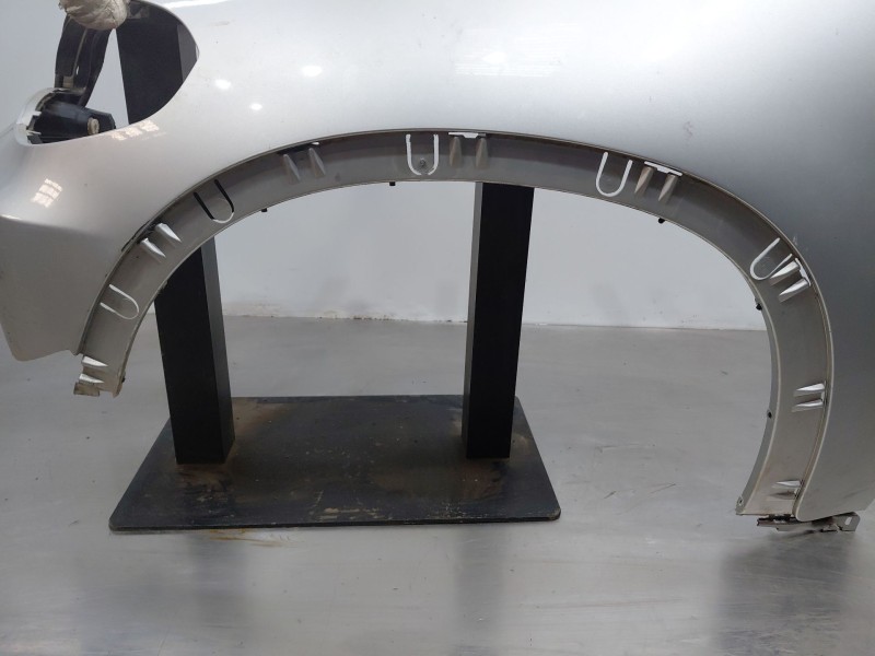 Recambio de aleta delantera izquierda para bmw x5 (e70) xdrive 30 d referencia OEM IAM   